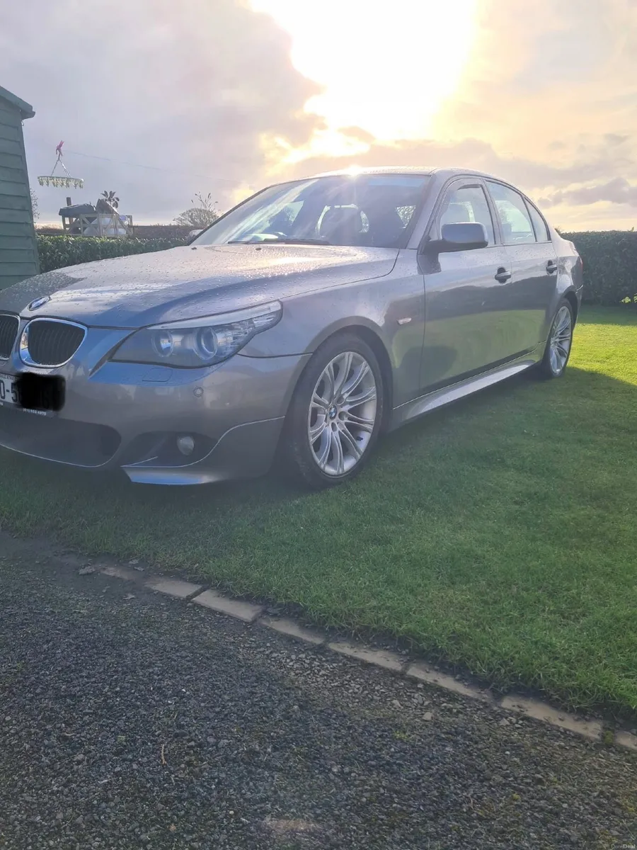 BMW 5-Series 2008 - Image 3