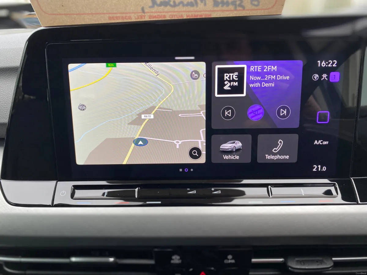 232 Volkswagen Golf  2.0 TDI Life - Image 4