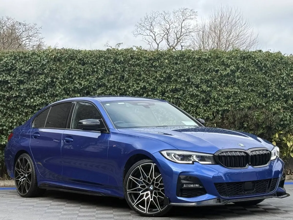 BMW 3-Series 330e M-SPORT COMPETITION 2.0 HYBRID * - Image 1