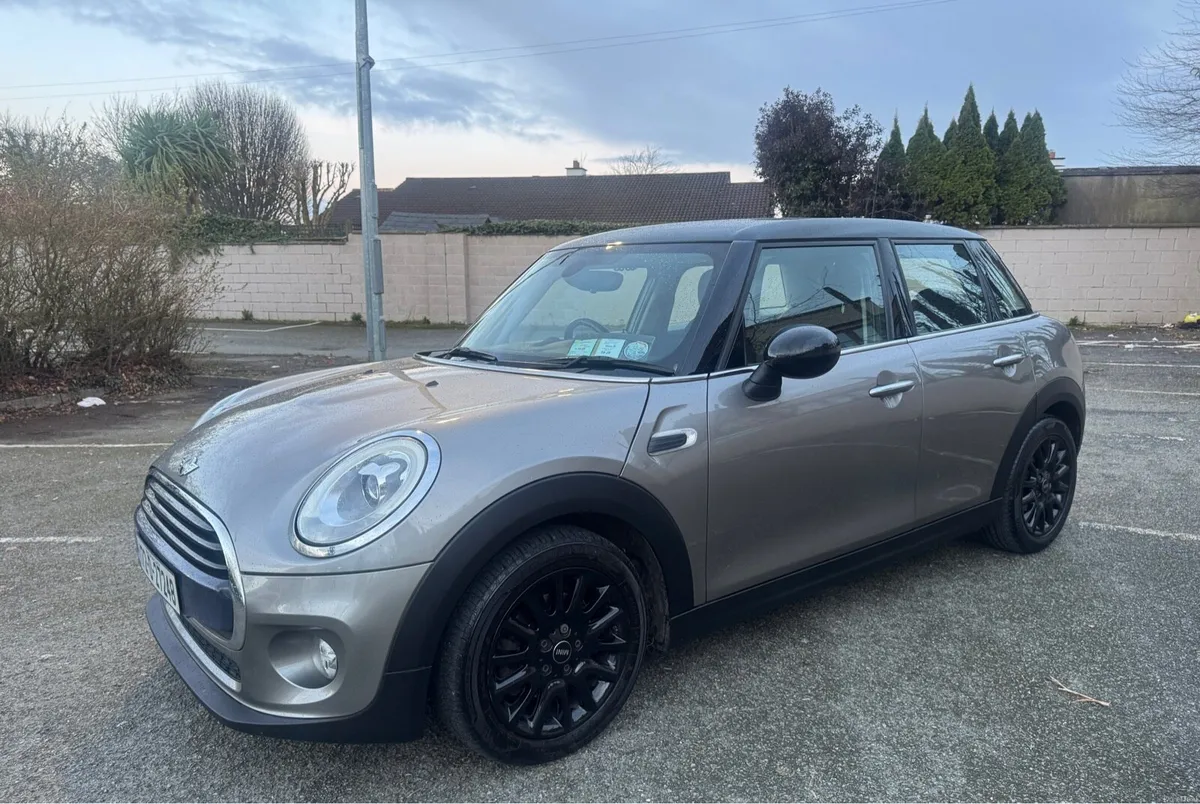 2017 Mini Cooper D *High Spec* - Image 2