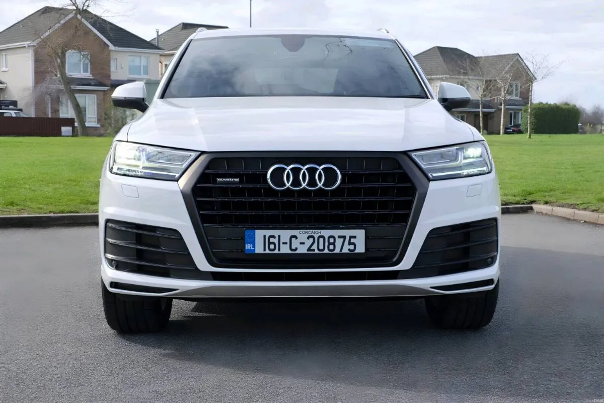 161 Audi Q7 3.0 TDI S-Line 7 Seater Full History - Image 2