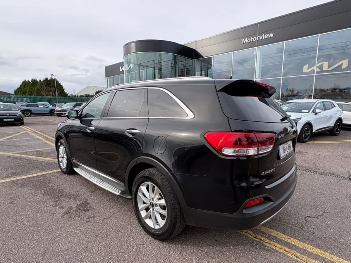 Kia Sorento Platinum 5DR, AWD, Selectable Drive Mo - Image 4
