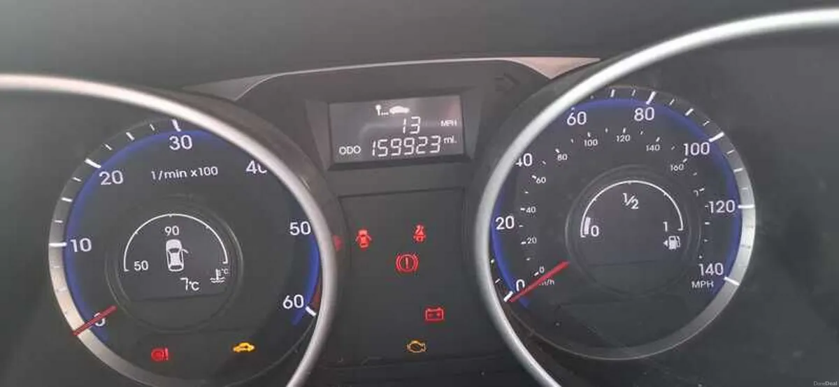 2013 Hyundai ix35 - Image 2