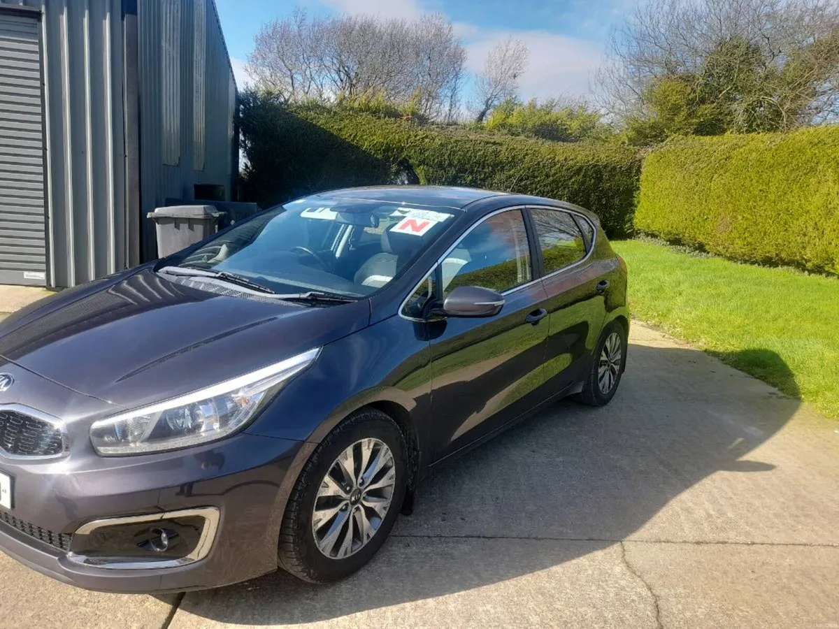 Kia ceed  2  1.6crdi 2016 - Image 4
