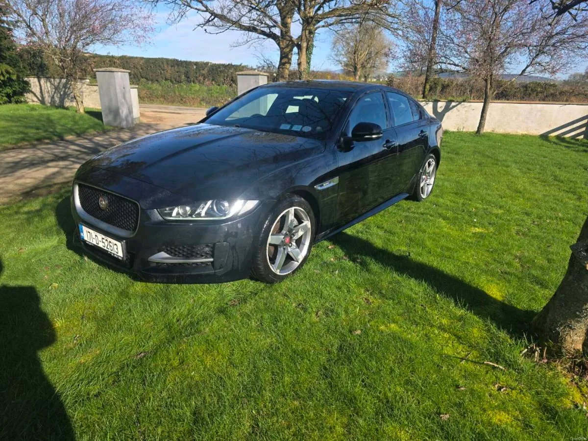 Jaguar xe - Image 2