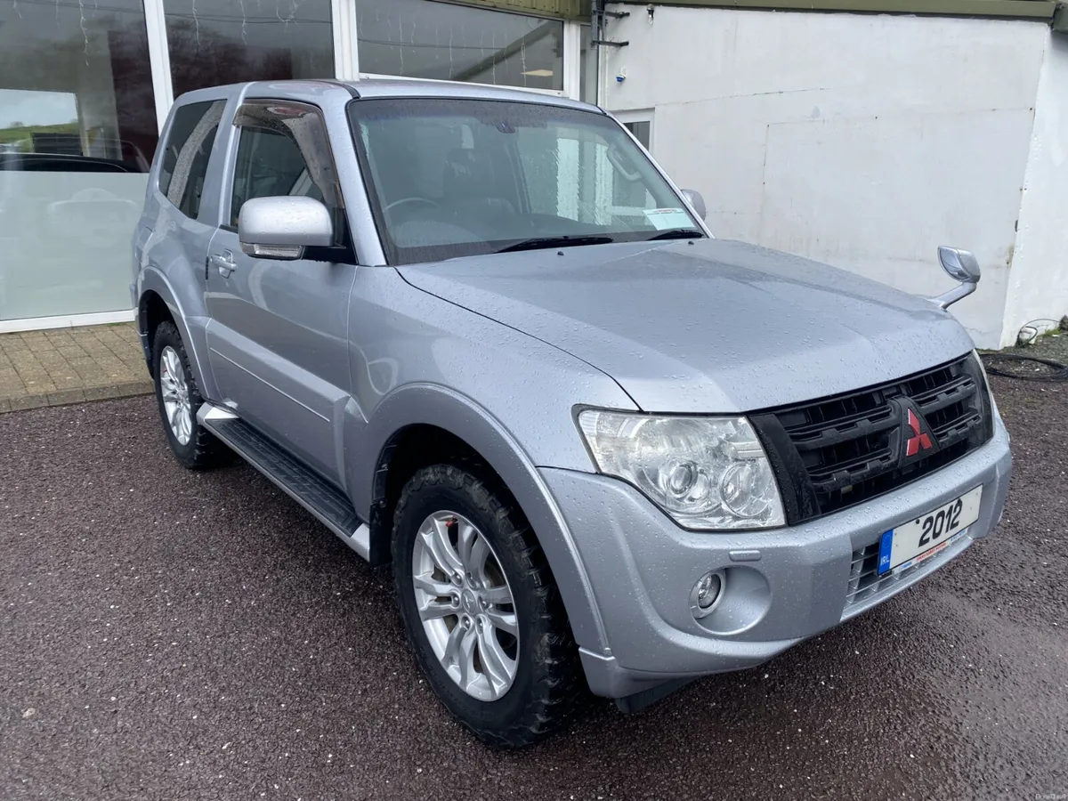 2012 Mitsubishi Pajero SWB Auto - Image 1