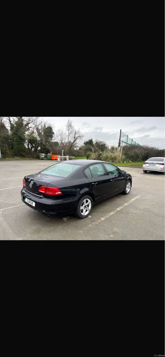 Vw Passat 1.6 tdi BLUEMOTION - Image 2