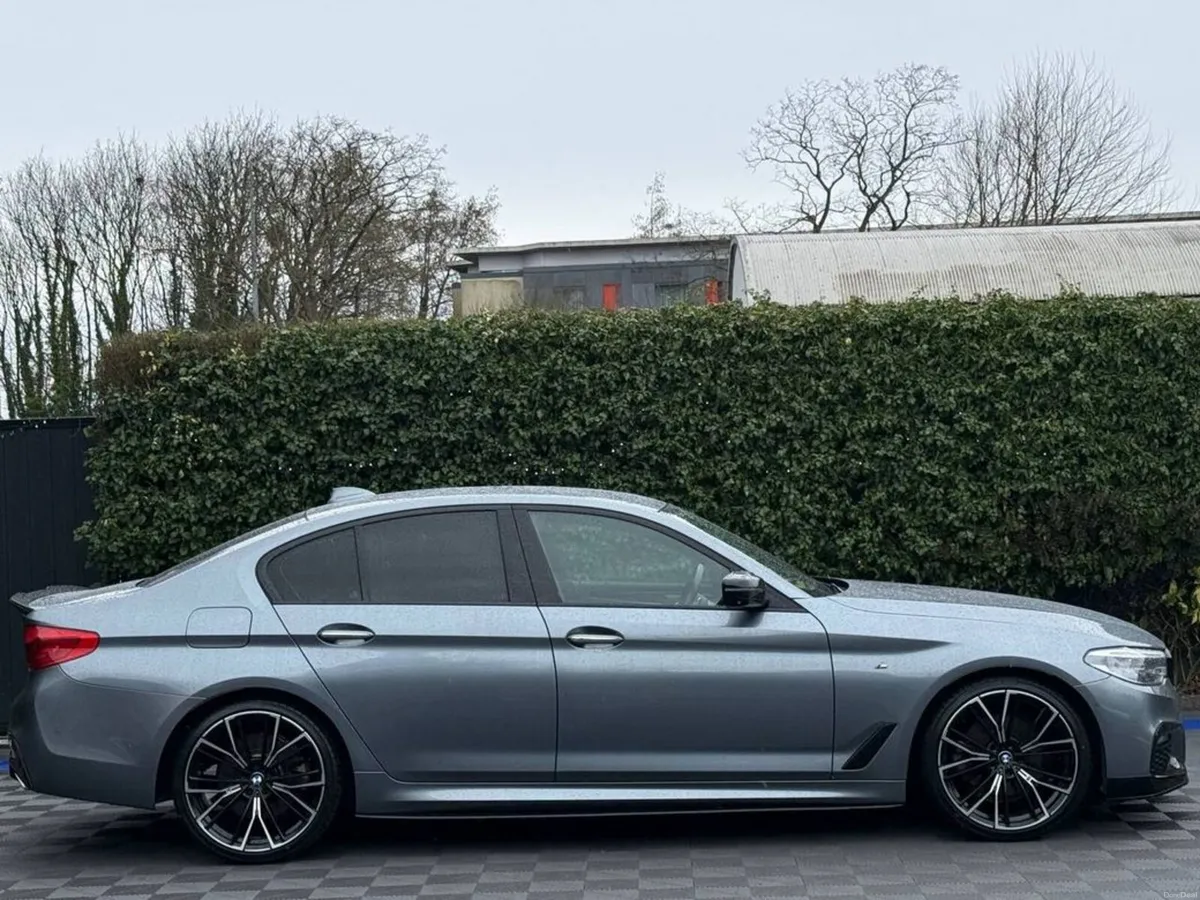 BMW 5-Series 523d M-SPORT COMPETITION 2.0 D // HEA - Image 2