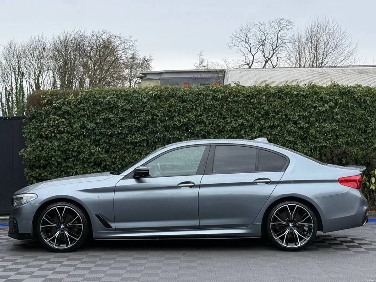 BMW 5-Series 523d M-SPORT COMPETITION 2.0 D // HEA - Image 3