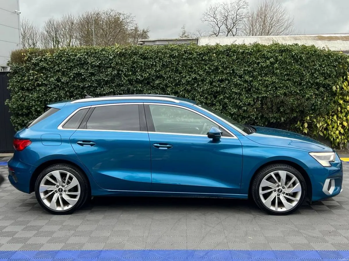 Audi A3 ADVANCE 1.0 TFSI // APPLE CARPLAY/ANDROID - Image 2