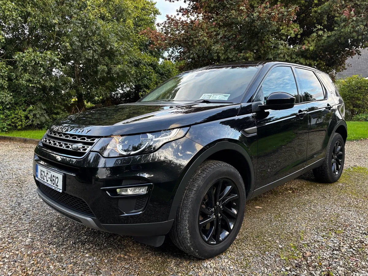Land Rover discovery sport - Image 2