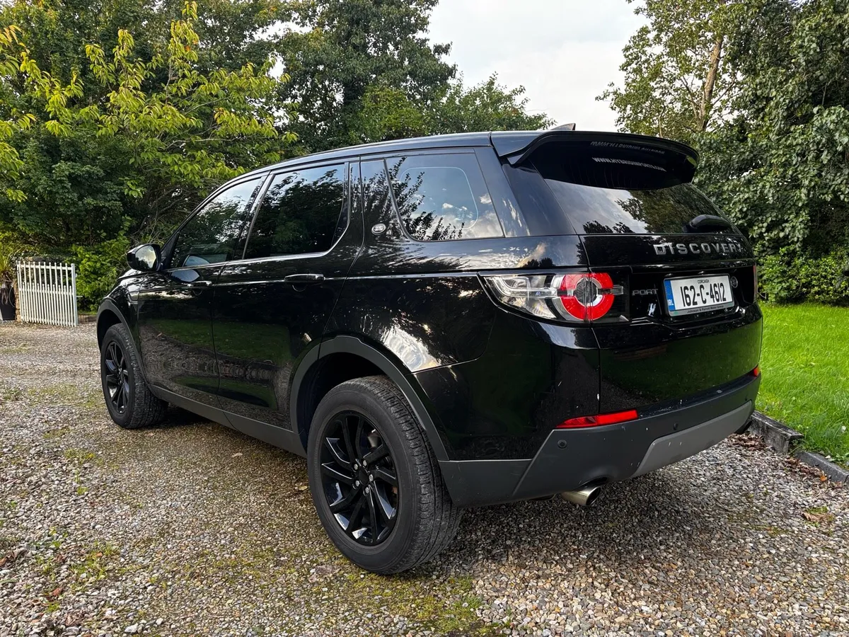 Land Rover discovery sport - Image 3