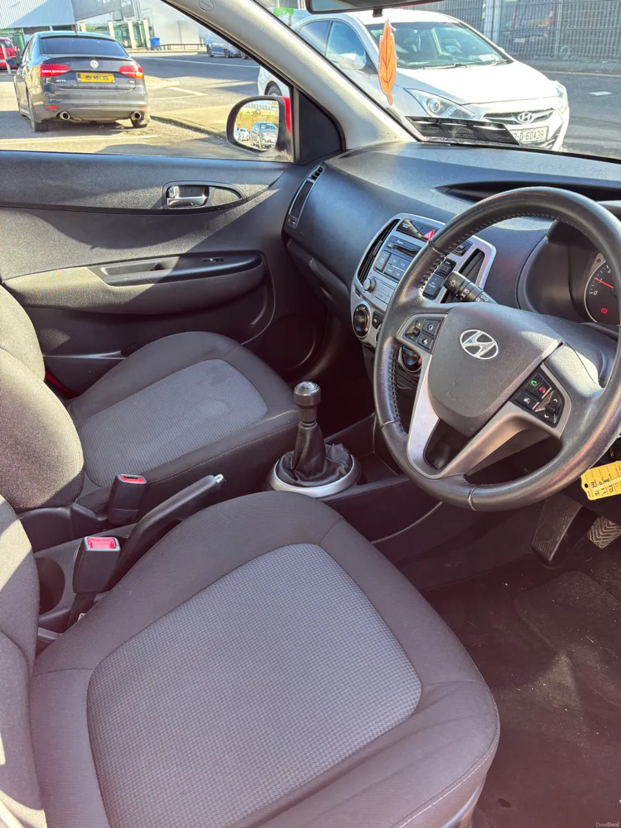 Hyundai i20 2014 1.2 - Image 5