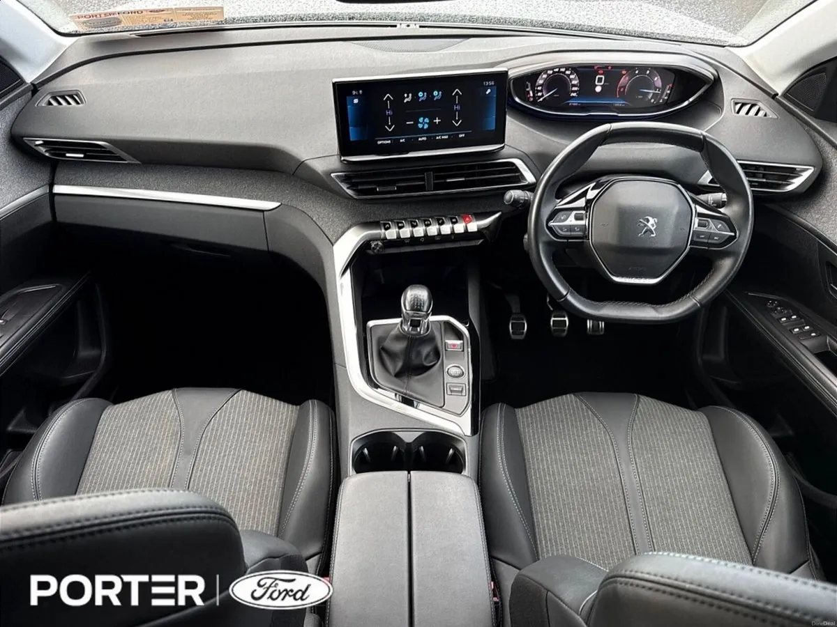 Peugeot 5008 *7 SEATS* ALLURE 1.5 HDi 130bhp - Image 2