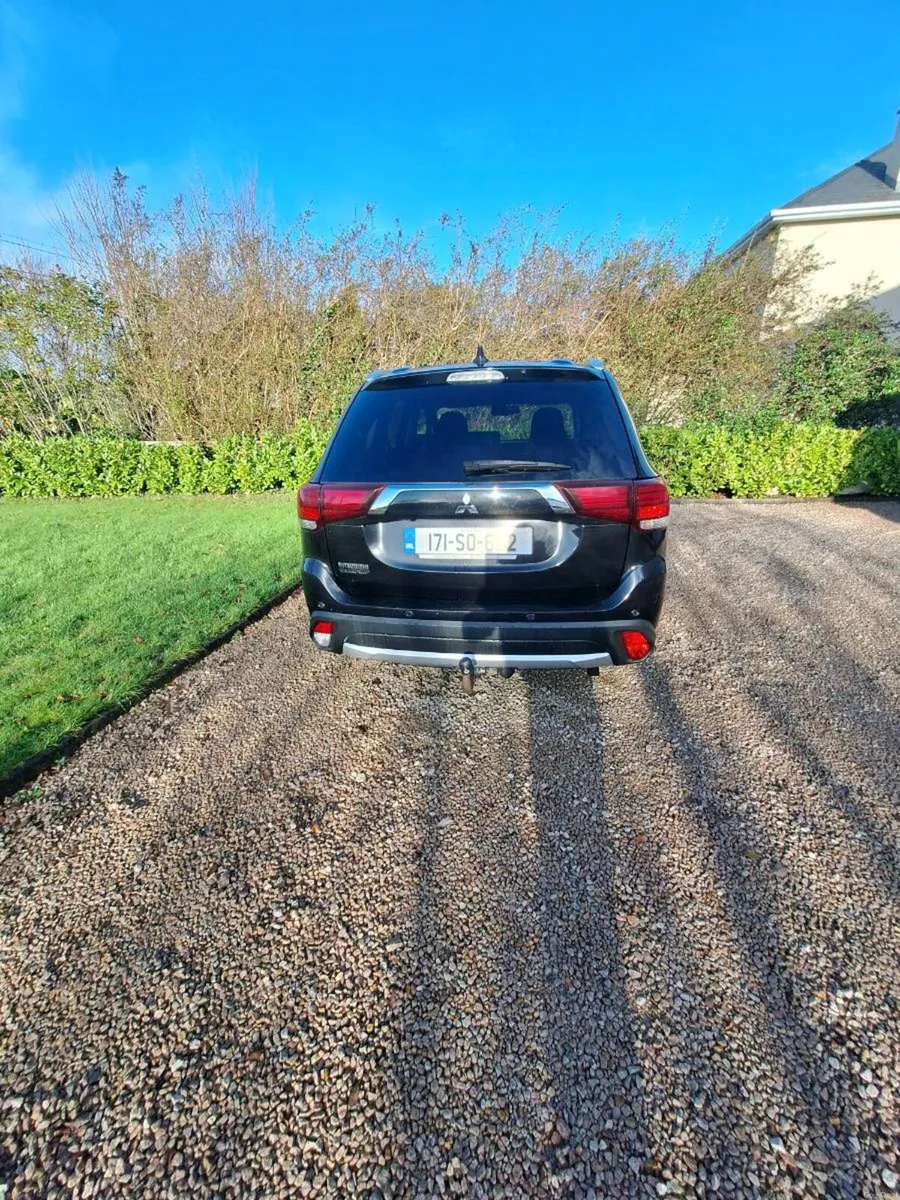 Mitsubishi Outlander - Image 3