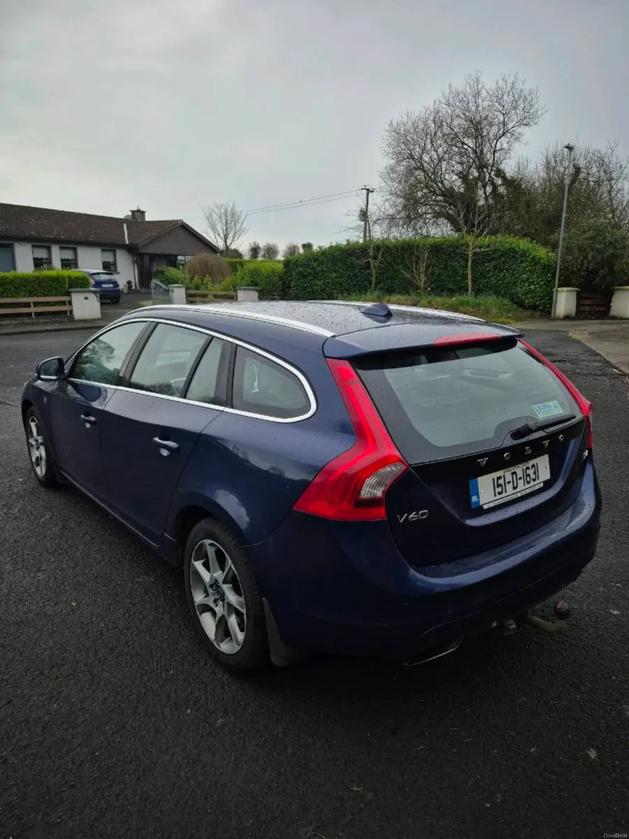 Volvo V60 2015 D4 €5250 - Image 4