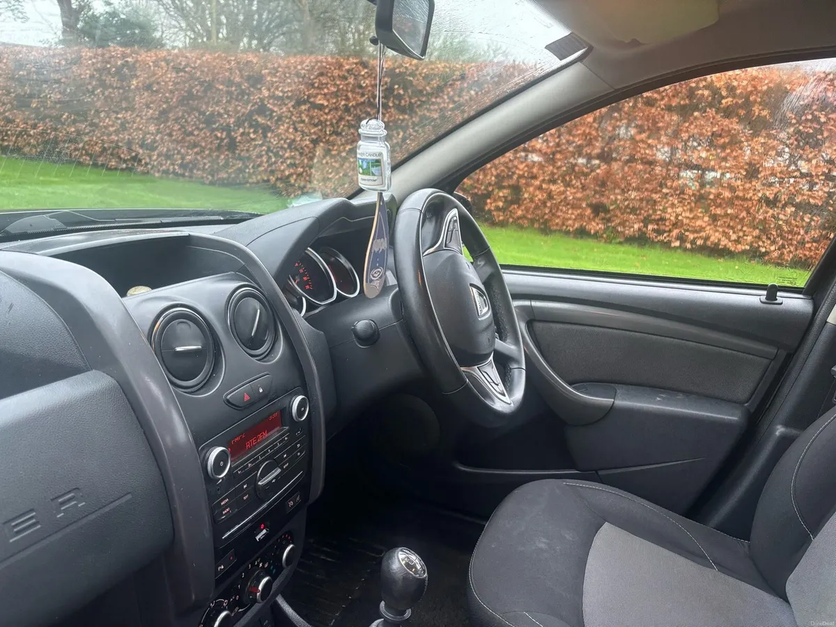 Dacia duster diesel new nct 02/28 - Image 4