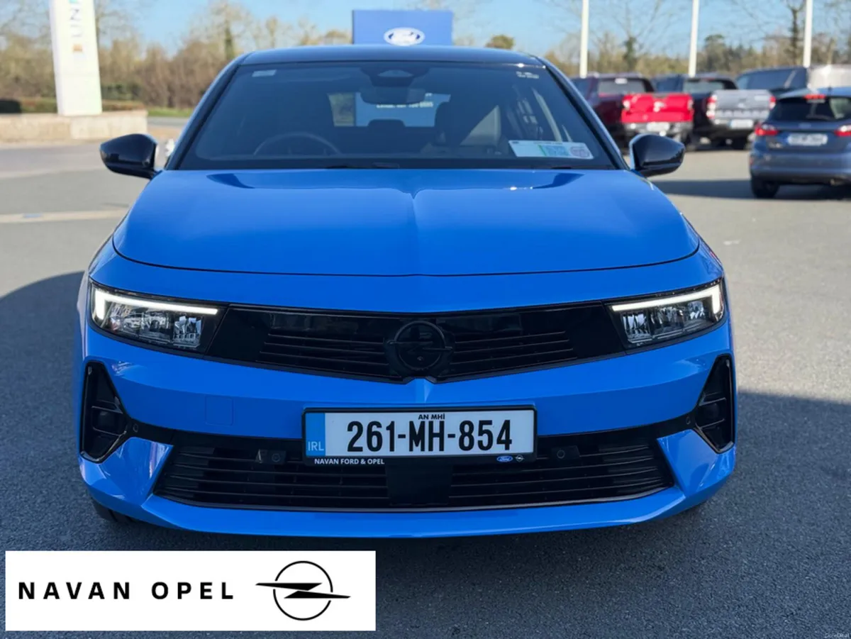 Opel Astra GS-Line 1.2T 130Ps - Image 2