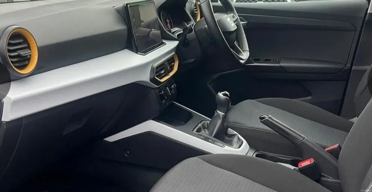 SEAT ARONA - Image 4