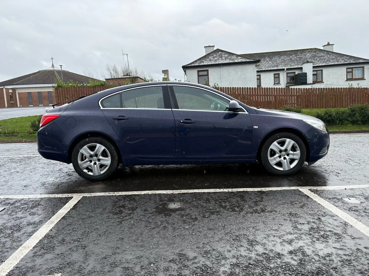 2012 Vauxhall Insignia 2.0 CDTI ECOFLEX - Image 2