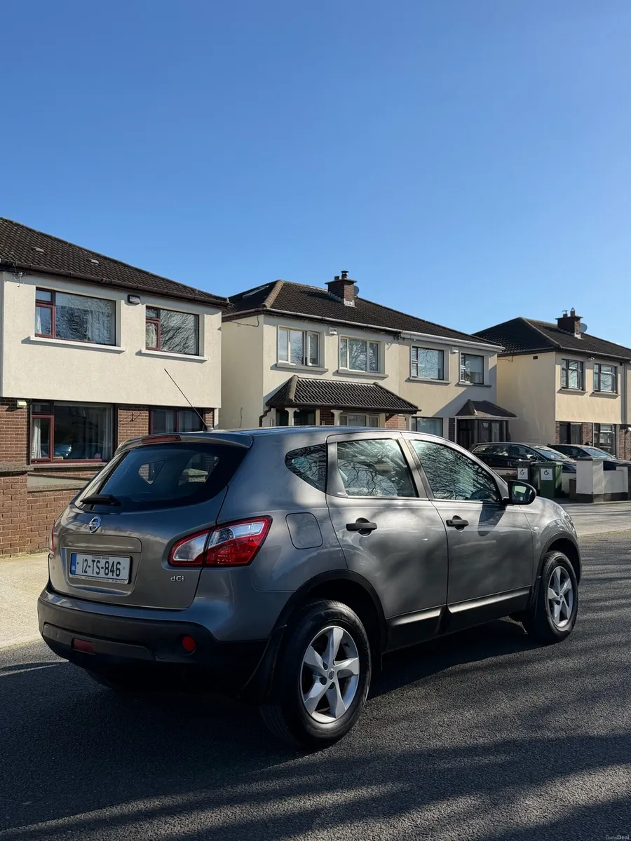 Nissan Qashqai 1.5 DCI Nct & Tax Low Mileage 160k - Image 2