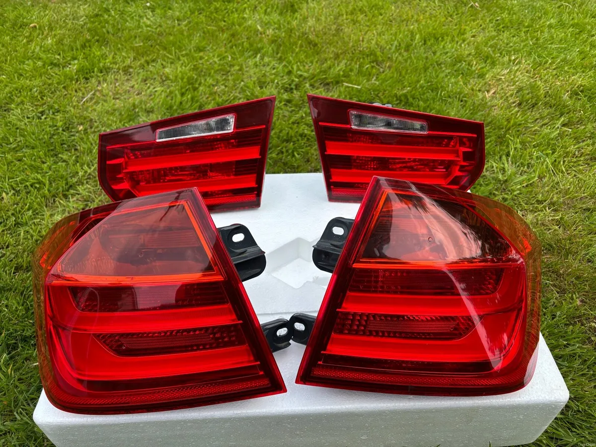 BMW 3 series F30 2012-2016 back tail light - Image 1