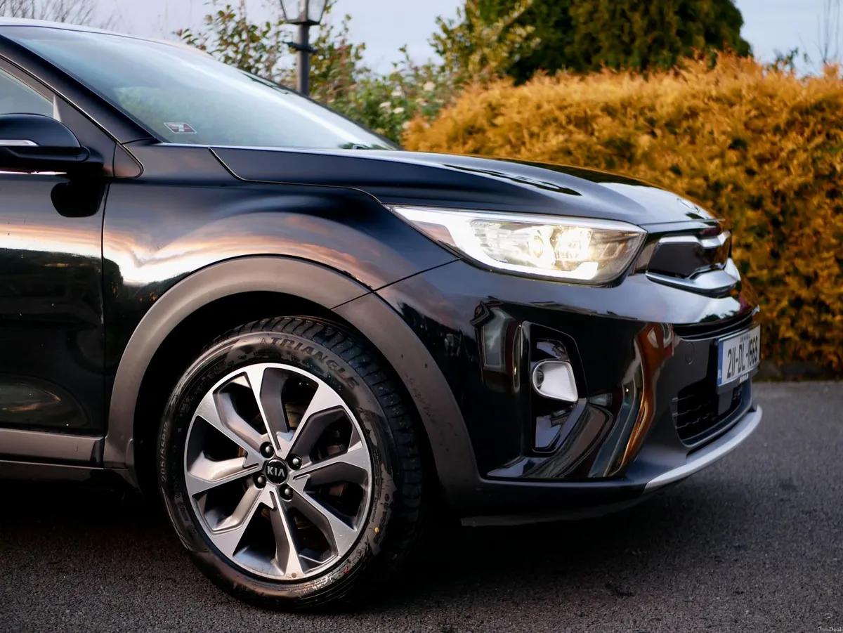Kia Stonic K3, Low KM, Full KIA History, New Tyres - Image 4