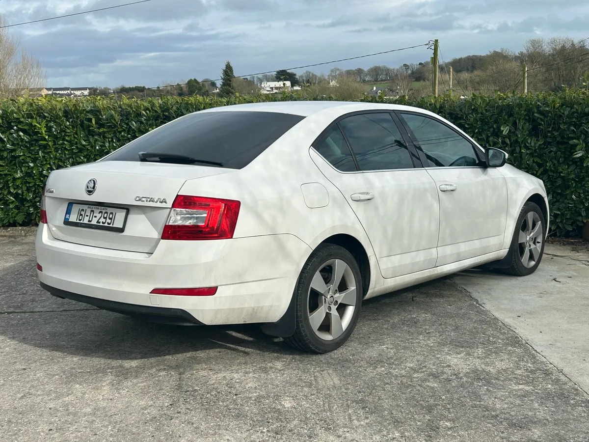 Skoda Octavia Style 1.6 tdi - Image 3