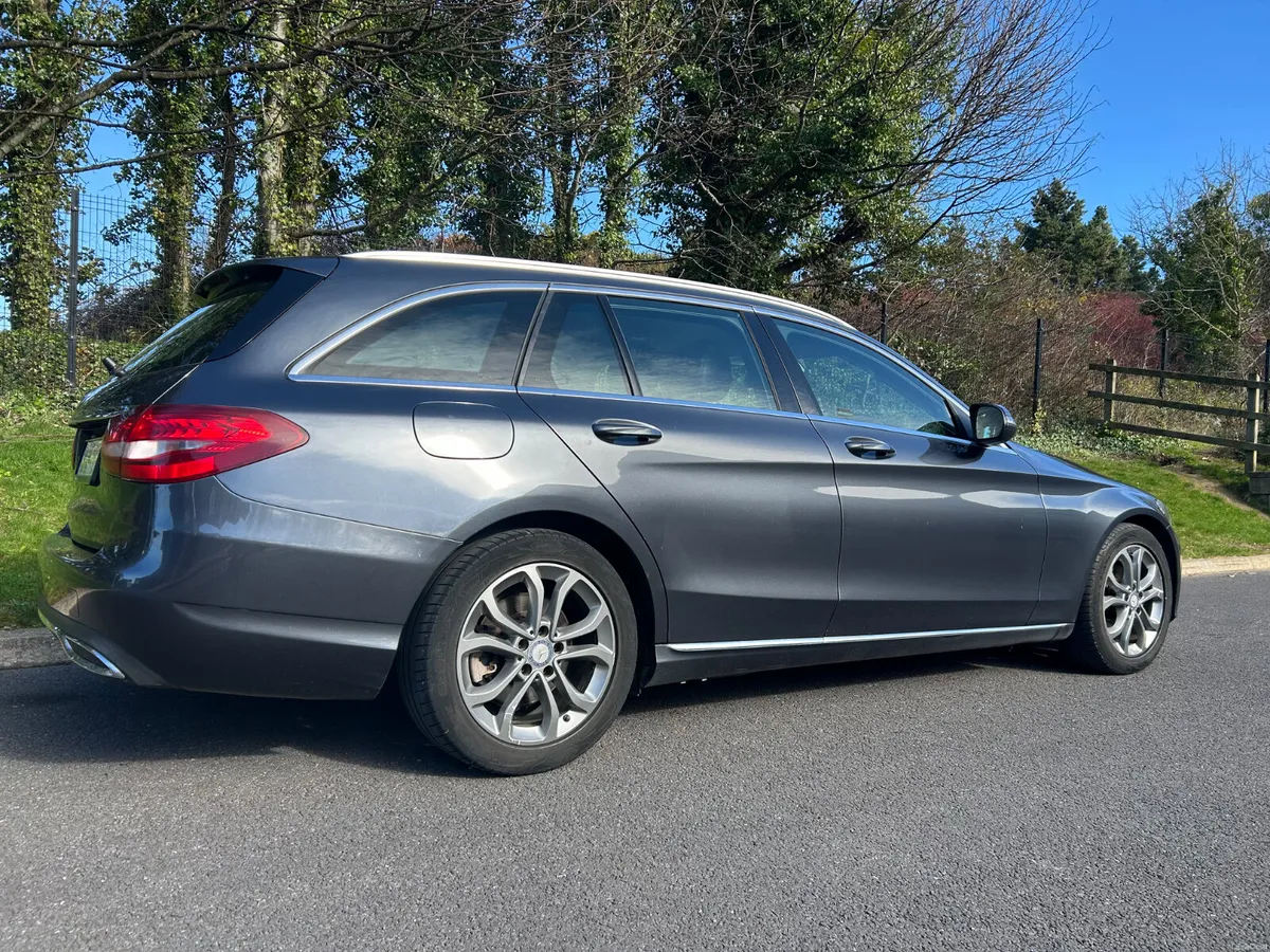 Mercedes-Benz C-Class 2016 AUTOMATIC - Image 2