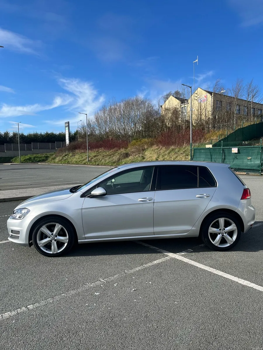 VW Golf 1.6TDI 5-Speed - Image 2