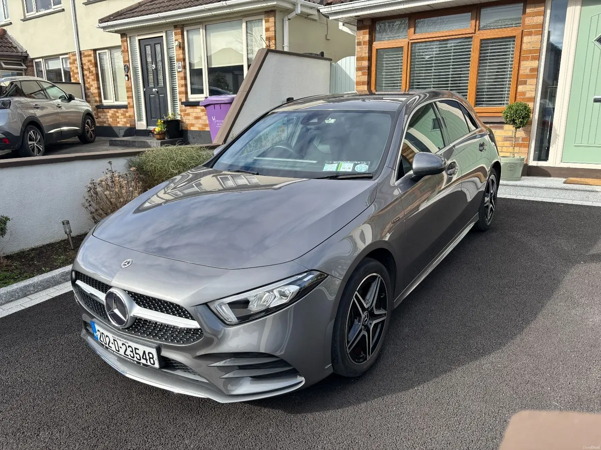Mercedes-Benz A250e AMG - Image 1
