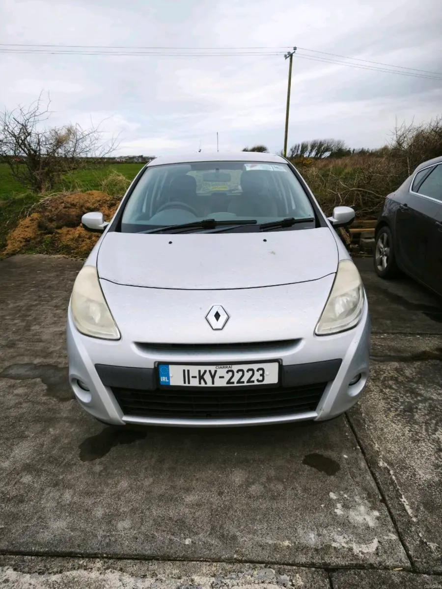 Renault Clio - Image 1