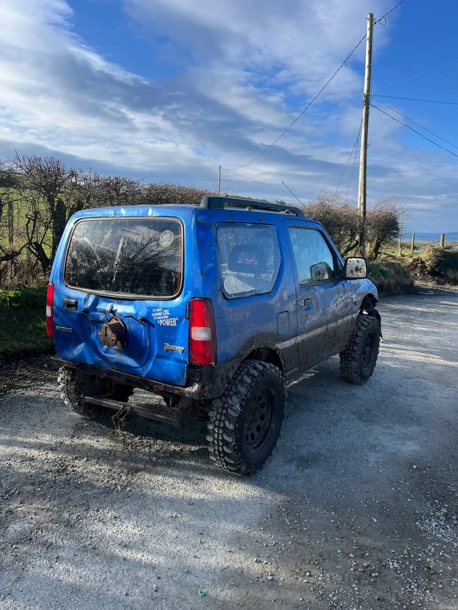 Off roading jimmy - Image 3