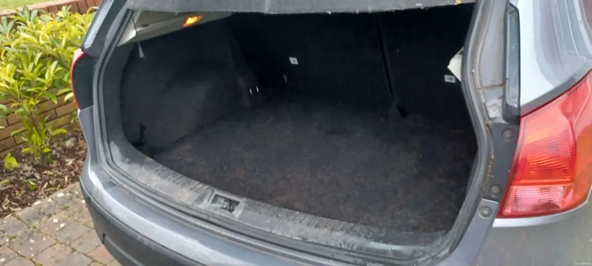 Nissan Qashqai 2007 - Image 2