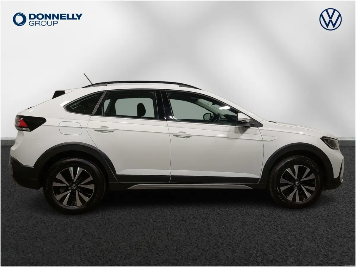 Volkswagen Taigo Hatchback Life - Image 4