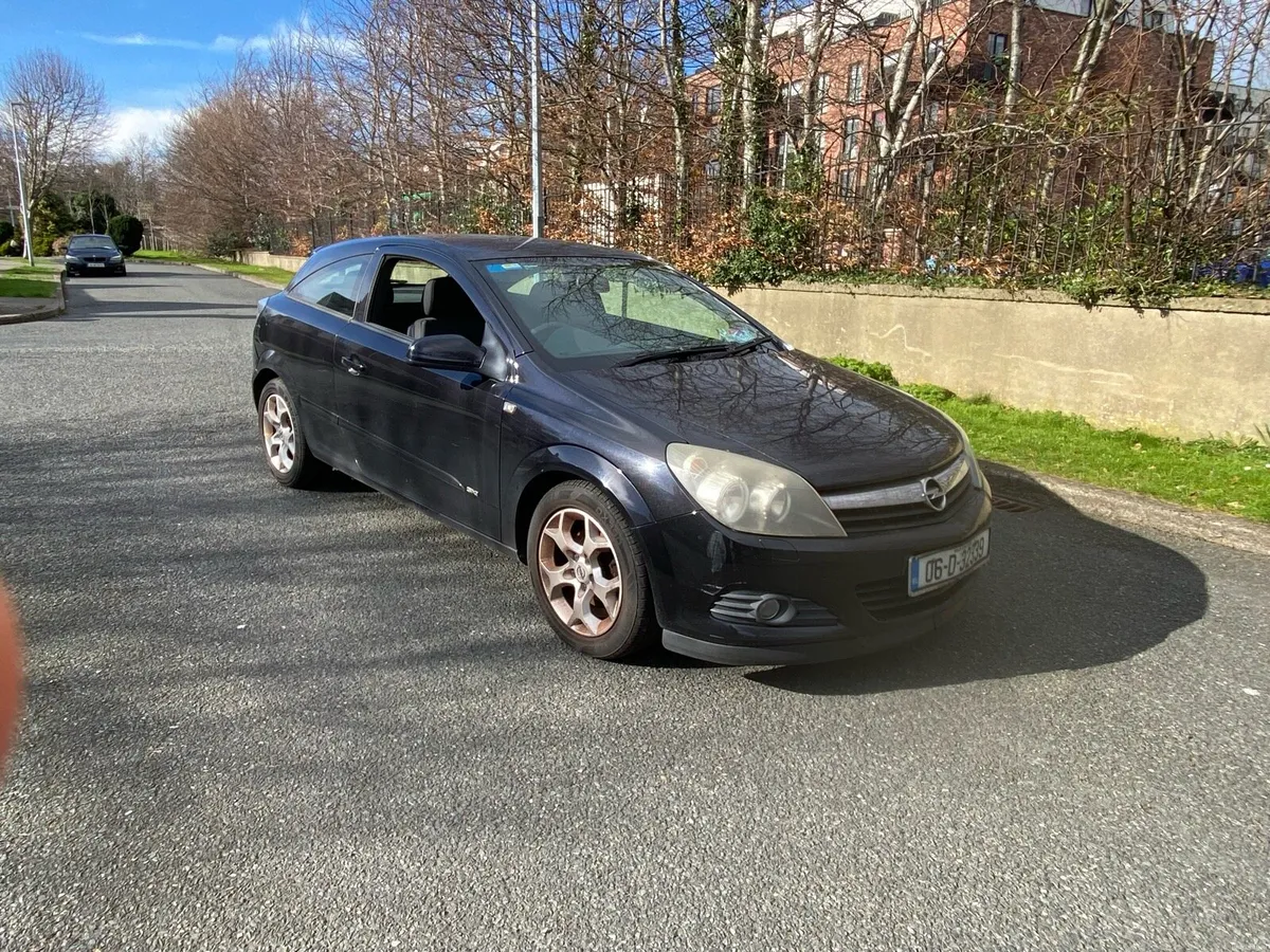 2006 Opel Astra 1.4 Petrol NCT 03/26 TAX 02/26 - Image 1