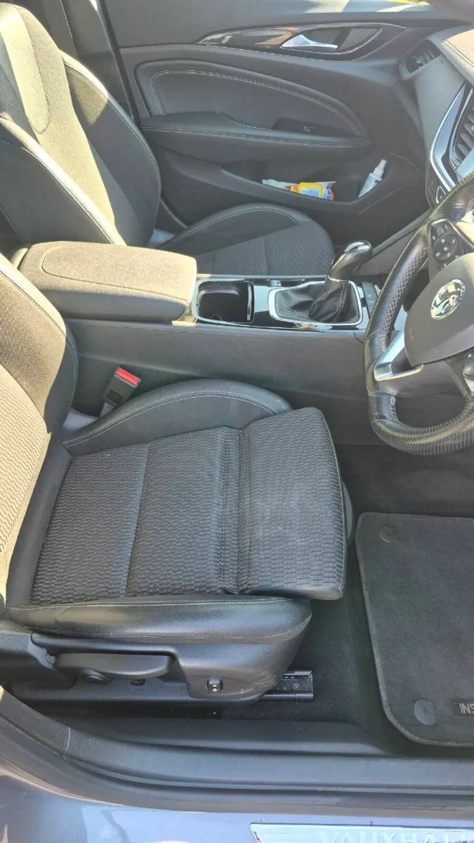 Vauxhall Insignia 2.0 Turbo D SRi VX Grand Sport - Image 4