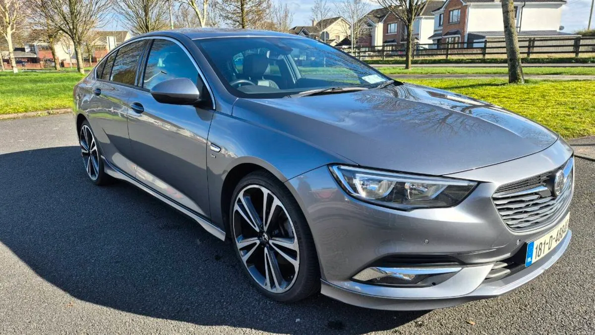 Vauxhall Insignia 2.0 Turbo D SRi VX Grand Sport - Image 1