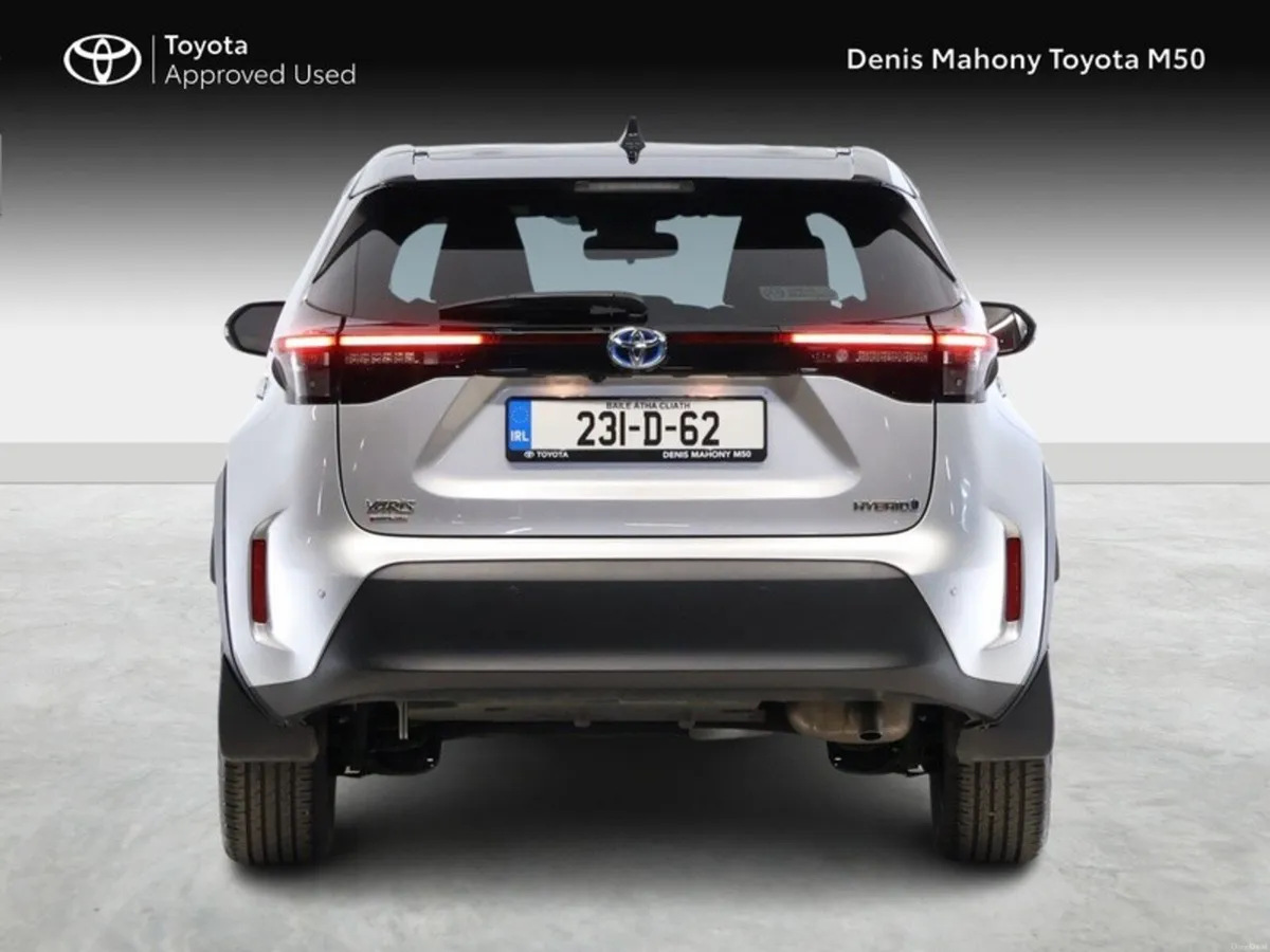 Toyota Yaris Cross Luna Sport Hybrid - Image 4