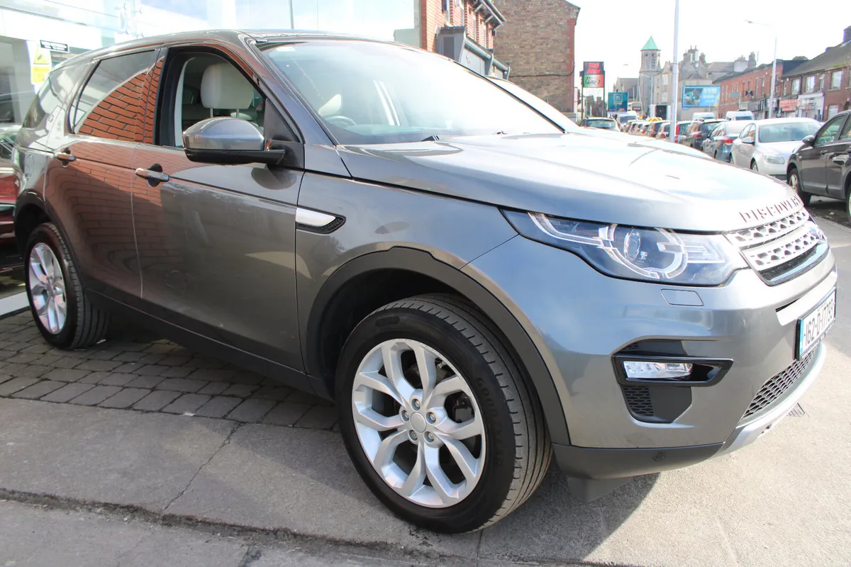 Land Rover Discovery Sport HSE AUTO 7 SEAT 2016 - Image 2