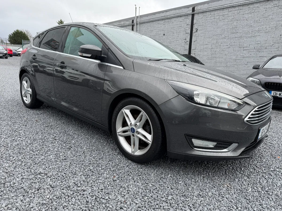 *LOW KM* 2016 (161) Ford Focus 1.0 Titanium 125PS - Image 1
