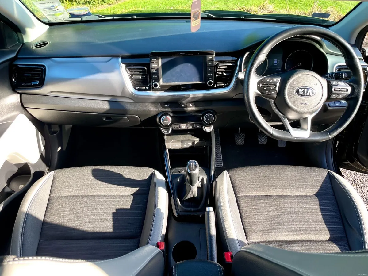 Kia Stonic K3, Low KM, Full KIA History - Image 5