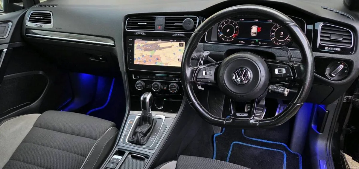 VW Golf R Top Spec FSDH - Image 3