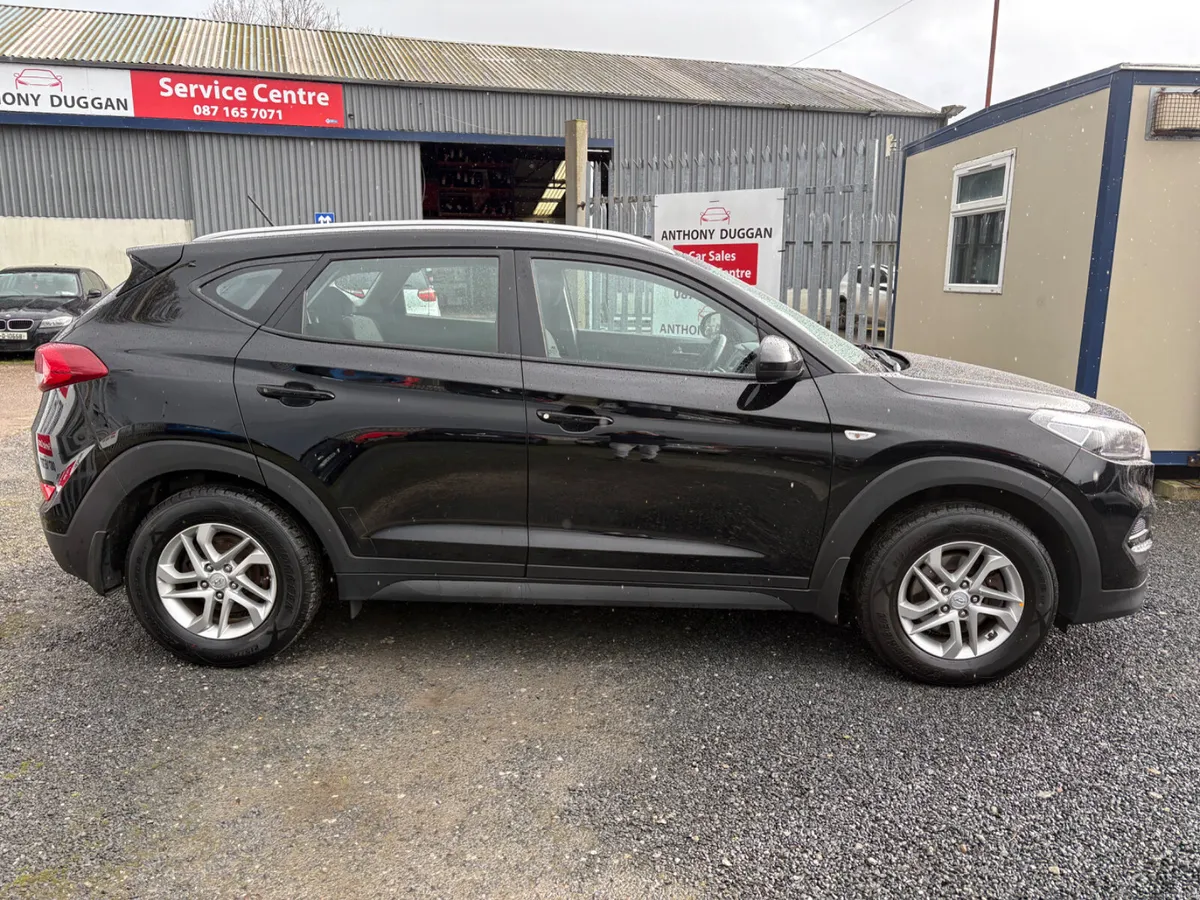 182 Hyundai Tucson 1.7 comfort - Image 2