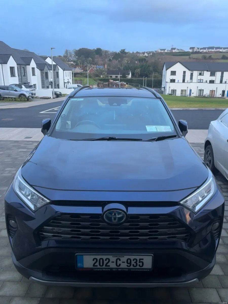 Toyota RAV4 Hybrid *Low Mileage * - Image 3