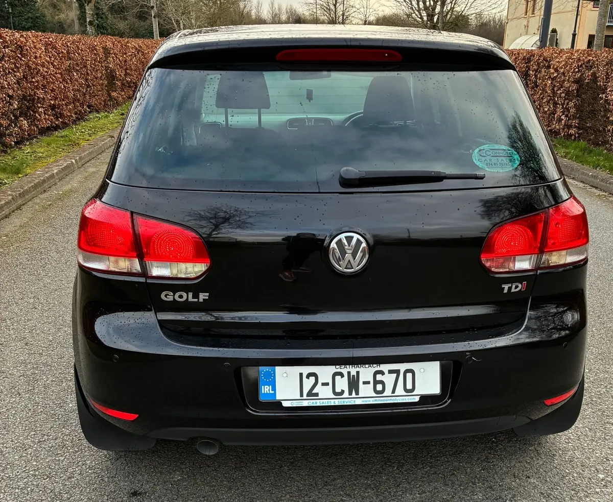 Volkswagen Golf 2012 - Image 2