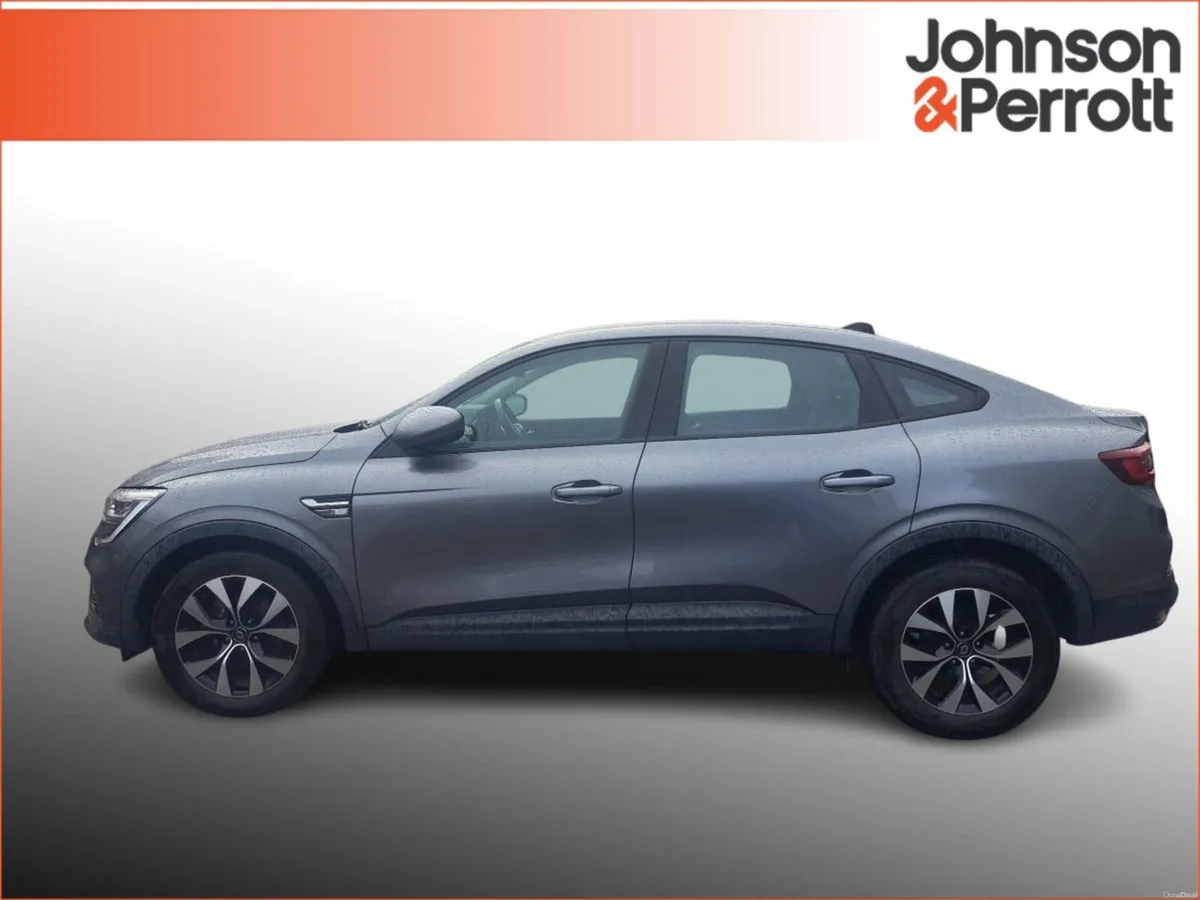 Renault Arkana ICONIC E-TECH HYBRID 145 AUTO - Image 3