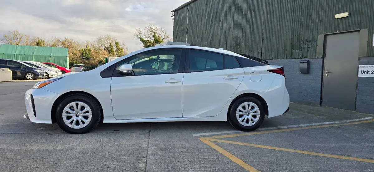 Toyota Prius 2021 Hybrid Automatic Dublin - Image 3