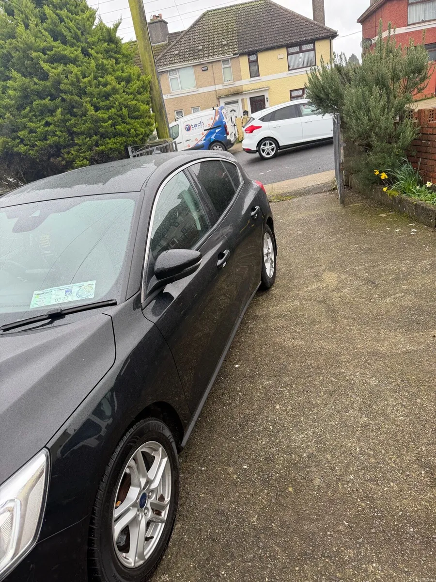 Ford focus - Image 4