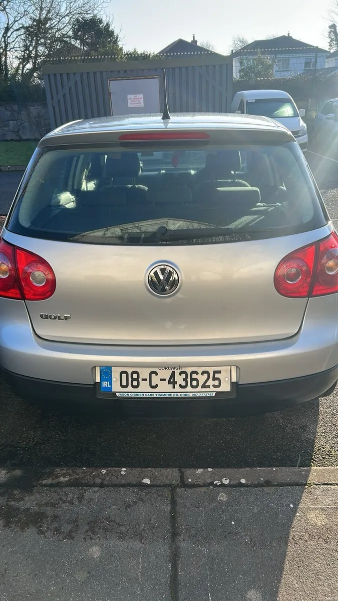 VW GOLF - Image 4
